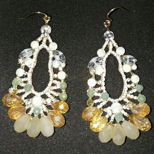 Beautiful Dangle Earrings Brand New